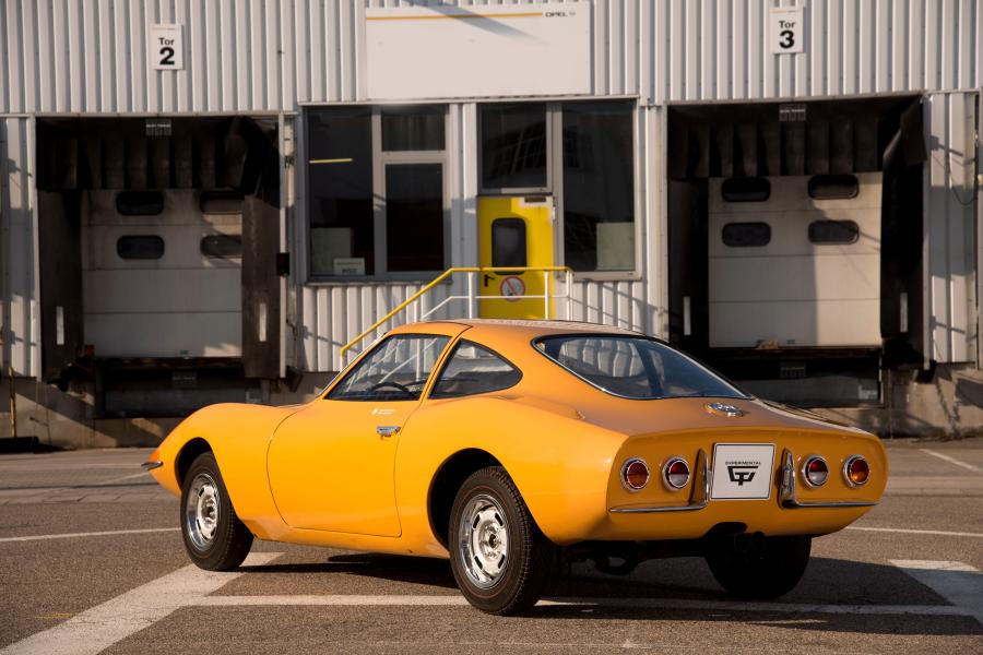  Opel Experimental GT 1965 года  (фото 8 из 12)